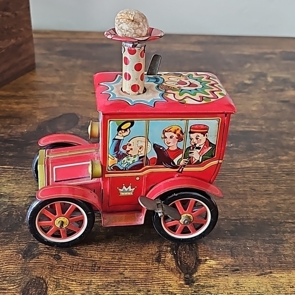 Vintage 1950s Clown Car